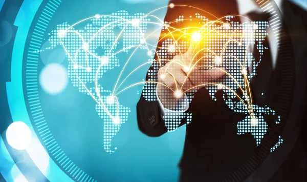 Modern yaratıcı iletişim ve internet ağı akıllı şehirde birleşir. 5G kablosuz dijital bağlantı ve gelecekteki şeylerin interneti kavramı.