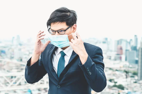 Pekerja Kantor Muda Dengan Masker Wajah Dikarantina Dari Coronavirus Atau — Stok Foto