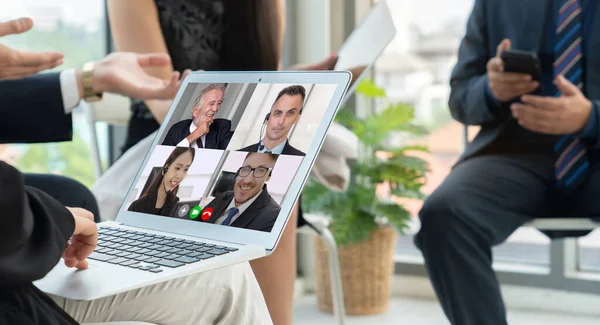 Videó Hívás Csoport Üzletemberek Találkozó Virtuális Munkahelyen Vagy Távoli Irodában — Stock Fotó