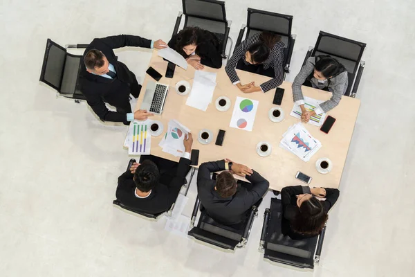 Líder Del Equipo Alienta Las Personas Equipo Mesa Reuniones Gerente — Foto de Stock