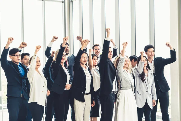 Succesvolle Zakenmensen Die Samen Sterk Verbonden Zijn Met Arbeidersgemeenschap Een — Stockfoto