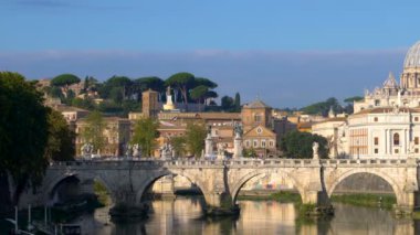 Vatikan Aziz Peter Bazilikası ile Roma Skyline