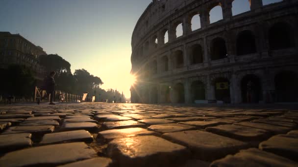 Folkets gatuplan vid Colosseum i Rom, Italien — Stockvideo