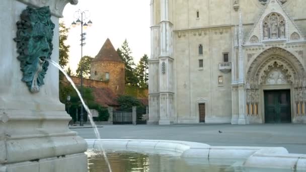 ザグレブ大聖堂-クロアチア・ザグレブのランドマーク — ストック動画