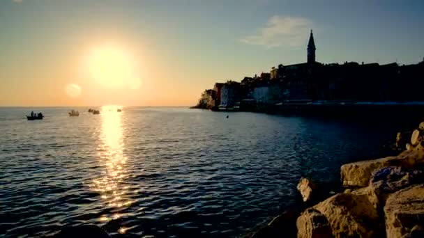 Coucher de soleil à Rovinj, Croatie en vue panoramique — Video