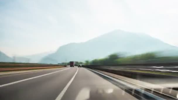 Time Lapse Driver POV Itálie Highway in Dolomite — Stock video