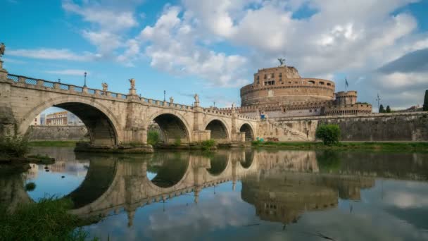 Roma, İtalya 'da Sant Angelo Kalesi' nin Zaman Hızı — Stok video