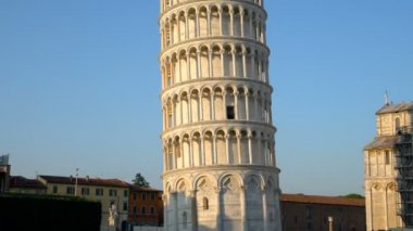Pisa Eğik Kulesi, İtalya