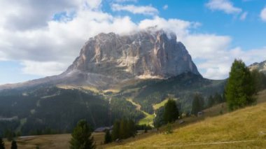 Zaman Hızı - Dolomitler Langkofel İtalya Peyzajı