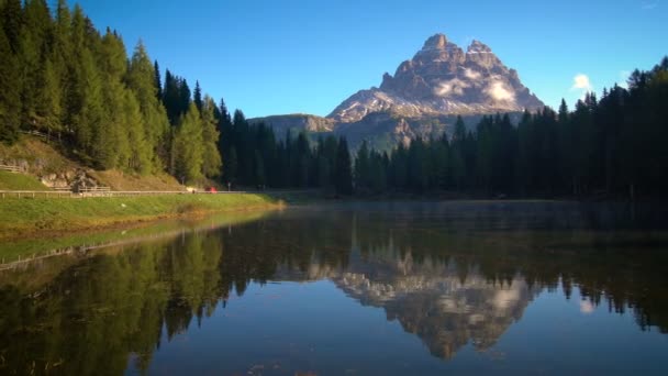 Dolomites Mountain - Tre Cime di Lavaredo στην Ιταλία — Αρχείο Βίντεο