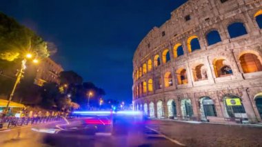 İtalya 'da Roma Kolezyumunun zaman aşımı