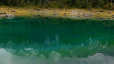 Carezza Gölü Batı Dolomitleri İtalya