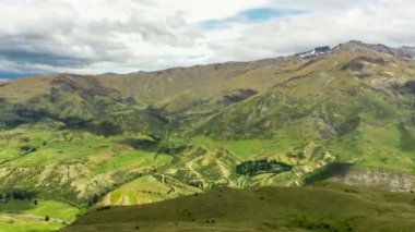 Güzel Yeni Zelanda Dağ Sırası 'nın zaman aşımı