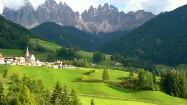 Santa Maddalena - Dolomitler, İtalya Manzarası