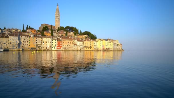 Rovinj, Chorvatsko - Krásná panorama města — Stock video