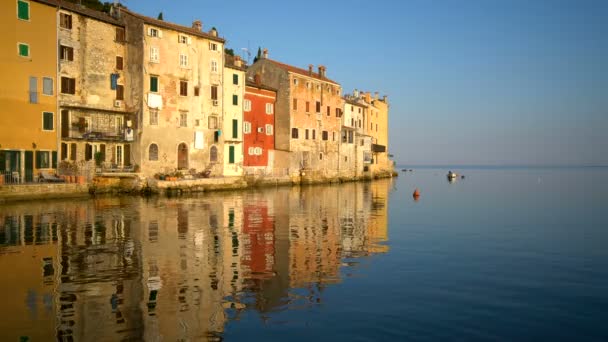 Rovinj, Croacia - Hermoso paisaje urbano Skyline — Vídeo de stock