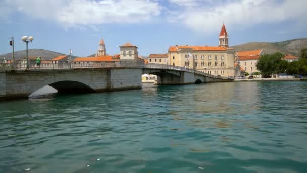 Panoramatický výhled na staré město Trogir v Chorvatsku — Stock video