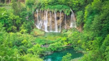 Hırvatistan 'ın Plitvice Göllerinde Zaman Hızı Şelalesi.