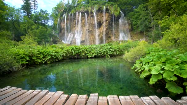 Cascata dei Laghi di Plitvice, Croazia. — Video Stock