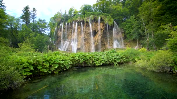 Cascata dei Laghi di Plitvice, Croazia. — Video Stock