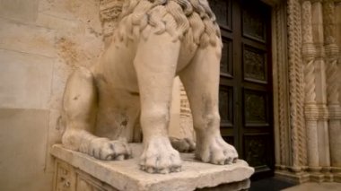 Hırvatistan 'ın Sibenik kentindeki St. James Katedrali