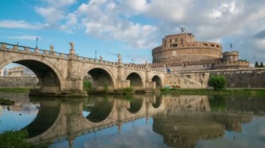 Roma, İtalya 'da Sant Angelo Kalesi' nin Zaman Hızı