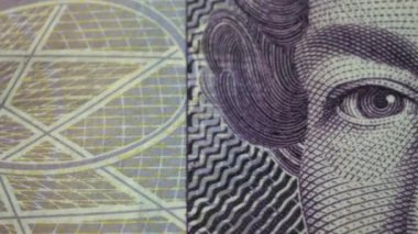 50 İngiliz Pound kağıt banknot yakın çekim makro görüş dolly çekim.