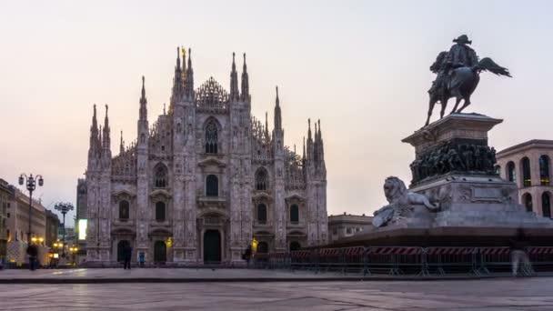Sunset Time Lapse van de kathedraal van Milaan, Milaan Italië — Stockvideo