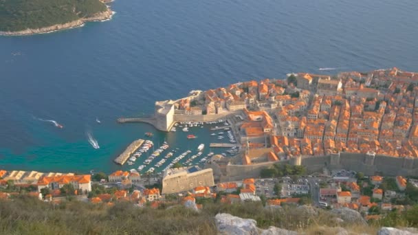 Aerial view Dubrovnik old town — Stock Video