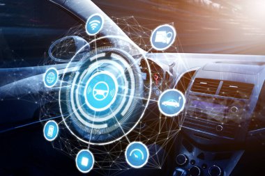 Otomatik kontrol sistemi için fütüristik gösterge paneli olan sürücüsüz bir araba. İnsan sürücüsü olmadan araba sürmek için yapay zeka sensörü kullanan kokpit HUD teknolojisi. .