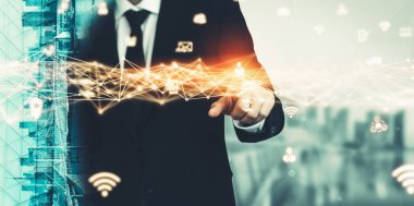 Modern yaratıcı iletişim ve internet ağı akıllı şehirde birleşir. 5G kablosuz dijital bağlantı ve gelecekteki şeylerin interneti kavramı.