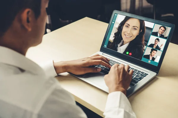 Appel Vidéo Des Gens Affaires Réunissant Sur Lieu Travail Virtuel — Photo