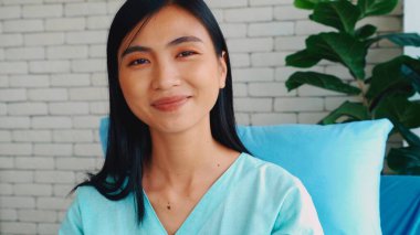 Mutlu hasta hastanede iyileşiyor.