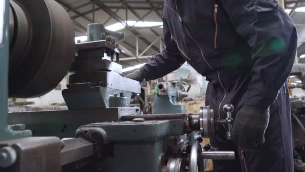 Smart factory worker using machine in factory workshop — Stock Video