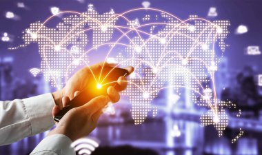 Modern yaratıcı iletişim ve internet ağı akıllı şehirde birleşir