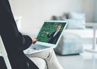Öğrenci ve Üniversite Konsepti için E-öğrenim ve Çevrimiçi Eğitim.