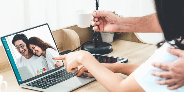 Family happy video call while stay safe at home during covid-19 coronavirus — Stock Photo, Image