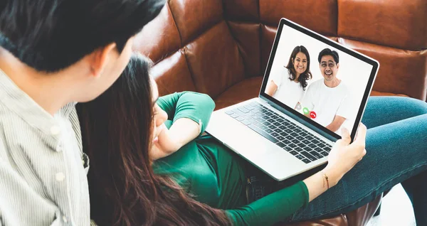 Family happy video call while stay safe at home during covid-19 coronavirus — Stock Photo, Image