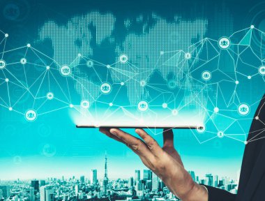 Modern yaratıcı iletişim ve internet ağı akıllı şehirde birleşir