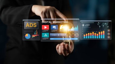 Çevrimiçi reklamlar ve dijital pazarlama markaların büyümesine yardımcı oluyor. İçerik pazarlaması bağlılığı arttırır. Pazarlama araçları ROI 'yi destekliyor. Etkili reklamlar ve pazarlama çevrimiçi iş başarısı. Eğri