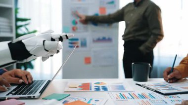 Advanced analytics provided by AI empower a business consultant to transform research into actionable marketing plans, enhancing teamwork and efficiency. Noogenesis AI