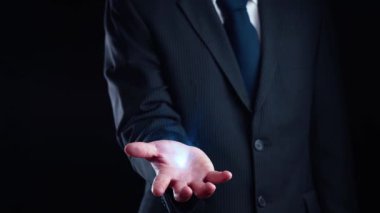 BOPIS online alışveriş ile mağaza içi alışverişi birleştiriyor. BOPIS modeli perakende verimliliğini artırır, müşteri taşımacılığı deneyimini arttırır ve e-ticarette BOPIS strateji seçeneğini destekler. Spire.