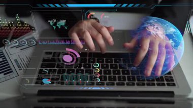 Dünya çapında dijital iletişimi, veri alışverişini ve internet bağlantısını gösteren yüksek teknolojili küresel ağ bağlantı arayüzü. Küresel bağlantı, veri etkileşimi ve dünya çapında iletişim. Thunk