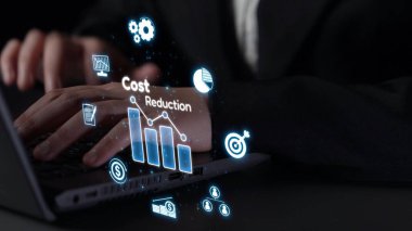 Dijital dönüşüm, işletme maliyeti optimizasyonu, operasyonel maliyet düşüşü, finansal tasarruflar ve ticari başarı için kaynak verimliliği stratejileri yoluyla maliyet azaltma ve maliyet tasarrufu. Muxer