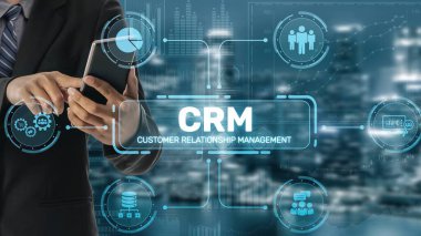 CRM platformları veri analizi, CRM iletişim araçları ve otomasyon yoluyla müşteri ilişkilerini geliştirir. CRM sistemleri müşteri yönetimi, izleme ve CRM ilişki başarısını destekler. Muxer