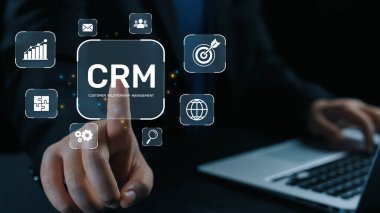 CRM platformları veri analizi, CRM iletişim araçları ve otomasyon yoluyla müşteri ilişkilerini geliştirir. CRM sistemleri müşteri yönetimi, izleme ve CRM ilişki başarısını destekler. Elide