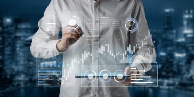 Performans, trendler ve sezgileri gösteren veri analizi paneli satar. Satış verileri büyümeyi izler, kararları destekler, satış verileri stratejiyi destekler ve satış verileri performansı artırır. Kefil