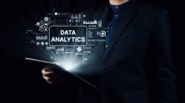 Modern dijital işletmelerde veri analizi ve gerçek zamanlı analitik, öngörü veri modellemesi, iş zekası analizleri ve veri odaklı karar verme stratejisi. Elide