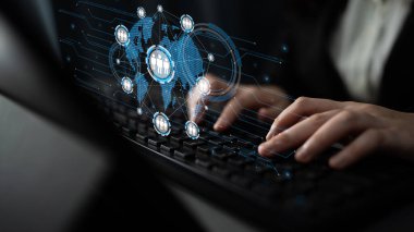 Profesyonel ağ, iş bağlantılarını genişletir, işbirliğini teşvik eder ve yeni fırsatlar için dijital ilişkiler kurar. Latch