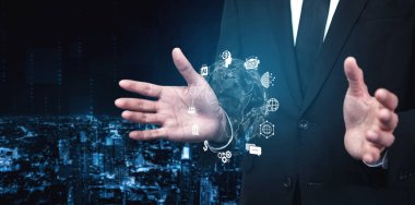 LLM 'de yapay zeka asistanı, büyük veriler, makine öğrenimi ve üretken yapay zeka gücü gelişmiş iş uygulamaları için ajanssal yapay zekayı destekliyor. Kefil